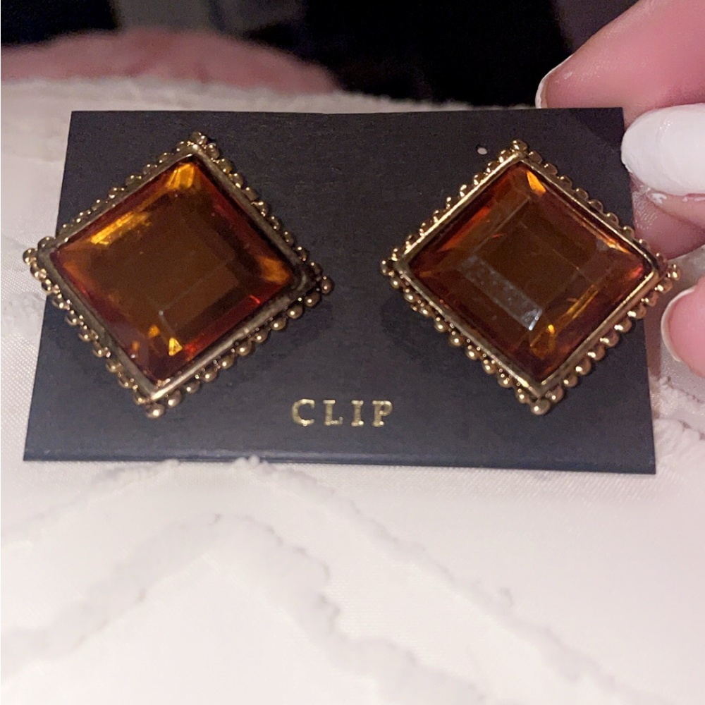 Farah Jewelry Gold and Amber Square Earrings